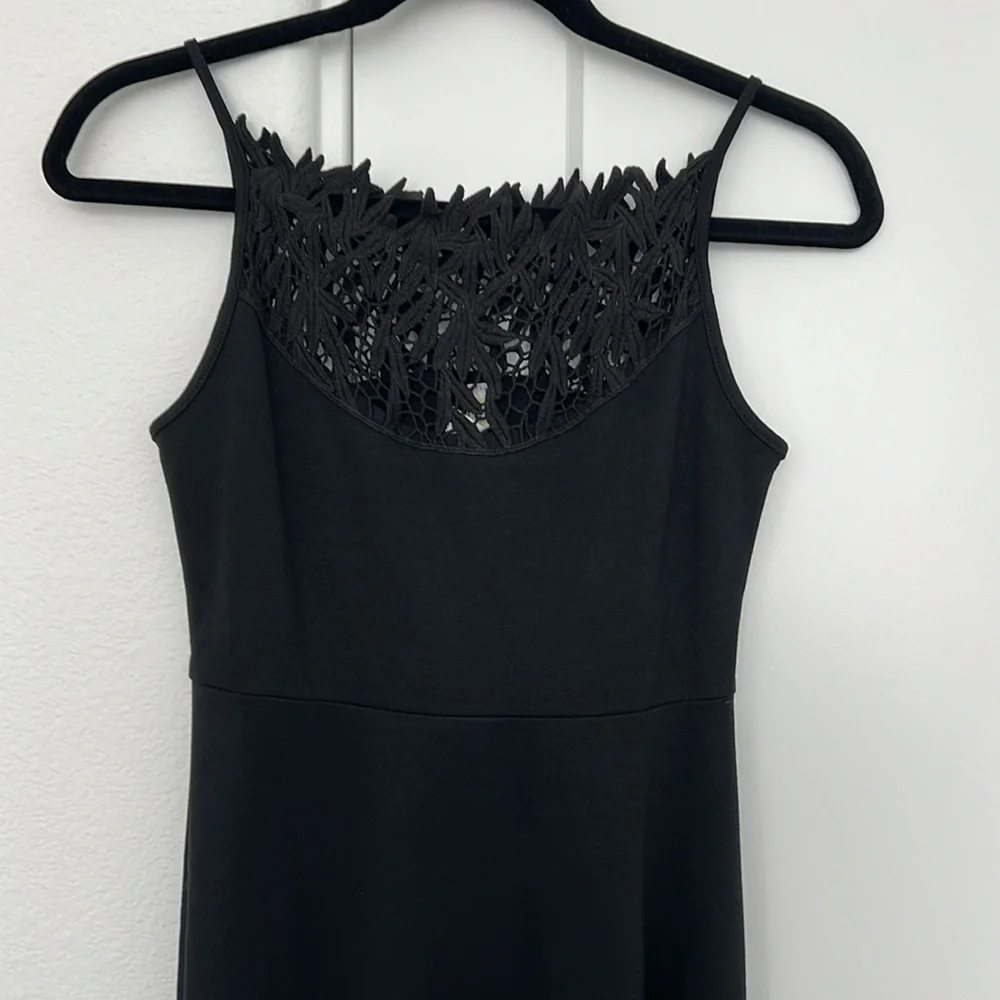 Free People Stretch Lace Trim Sleeveless Fit & Flare Dress - Picture 2 of 9